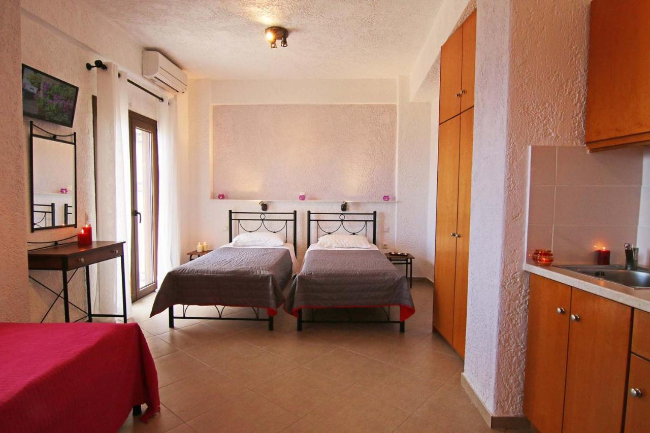 Anemi Apartments Armenistis  Extérieur photo